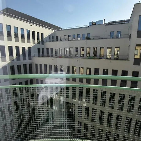 Dukes Aparthostel - Prywatne, Rynek Vandrarhem *