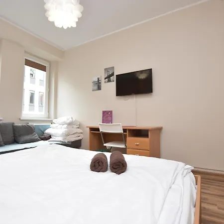 Vandrarhem Dukes Aparthostel - Prywatne, Rynek