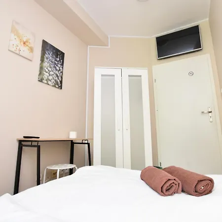 Hostel Dukes Aparthostel - Prywatne, Rynek *