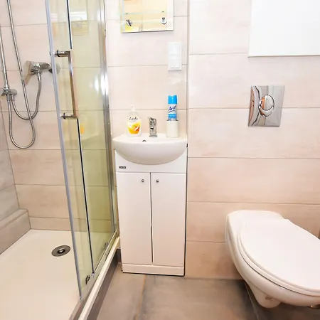 Dukes Aparthostel - Prywatne, Rynek Vandrarhem *