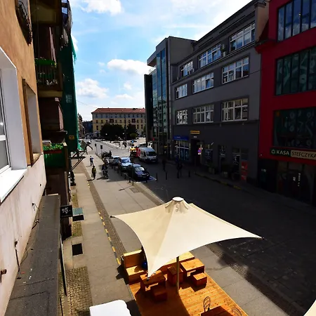 Dukes Aparthostel - Prywatne, Rynek Hostel Wroclaw