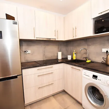 Vandrarhem Dukes Aparthostel - Prywatne, Rynek *