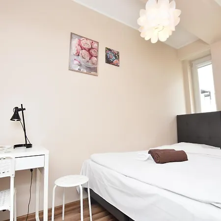 Dukes Aparthostel - Prywatne, Rynek Hostel Wroclaw